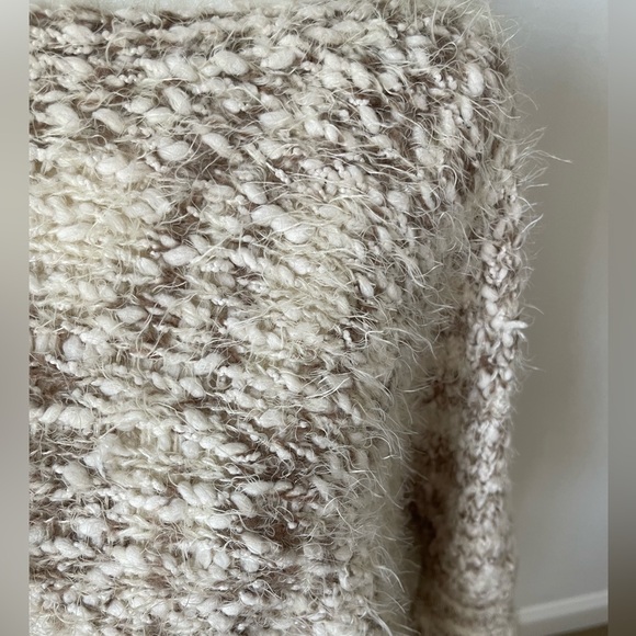 Umgee Cozy Oversized Sweater - Size M/L - Super soft! - Picture 6 of 14